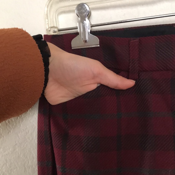 Red and black plaid long pants trousers - Picture 3 of 4
